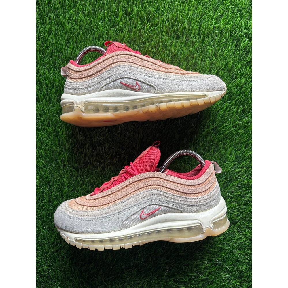 Nike Wmns Air Max 'Sisterhood' Sz 9